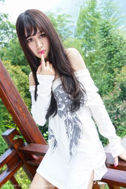 没有穿衣服的歌的mv